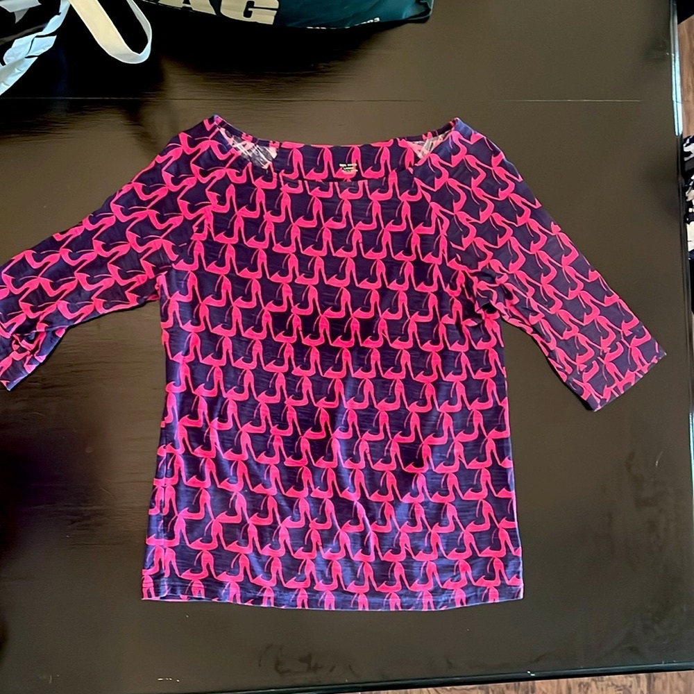 Lilly Pulitzer 100% cotton 3/4 sleeve length high heel print shirt